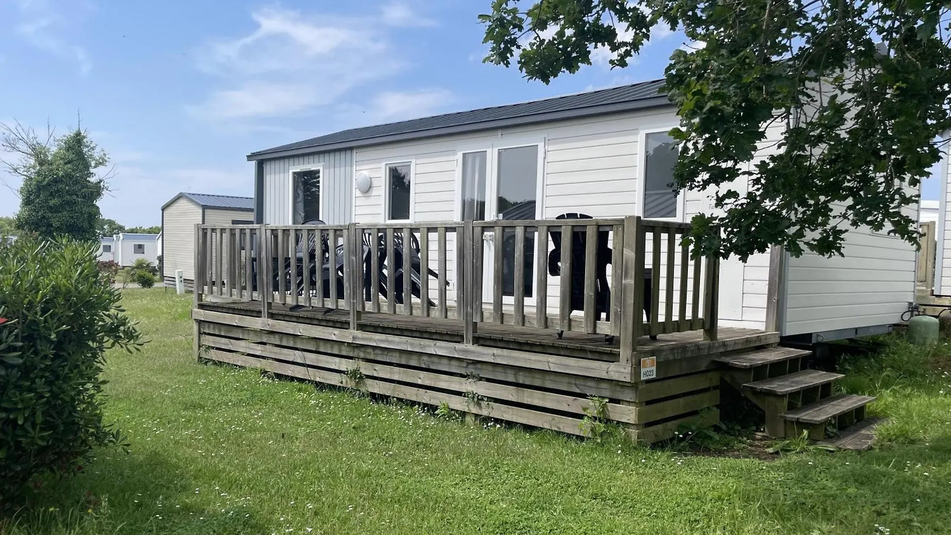 Mobil Home Xl 6 Personnes Camping 4 Etoiles La Pommeraie De L'Ocean Tregunc France